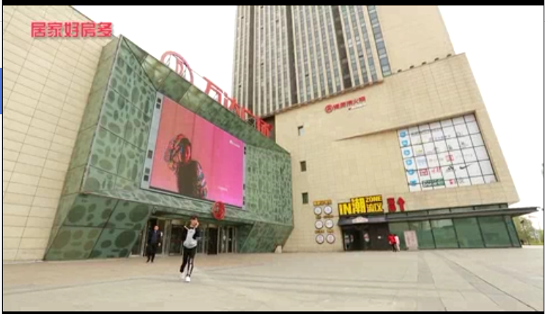 长春万达公寓,用绳子绑电梯!